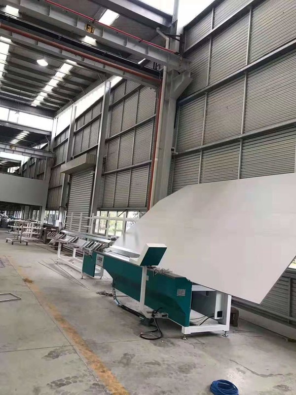 โครงสร้างขนาดกะทัดรัด Spacer เครื่องดัด 12 เซ็ตของชั้นวางสีเขียว