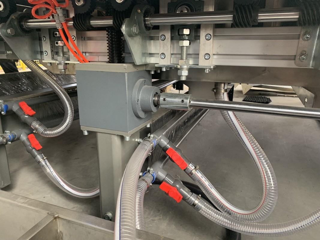 เครื่องซักผ้าแก้วแนวนอนสำหรับกระจกโฟลต E ต่ำและกระจกเคลือบ