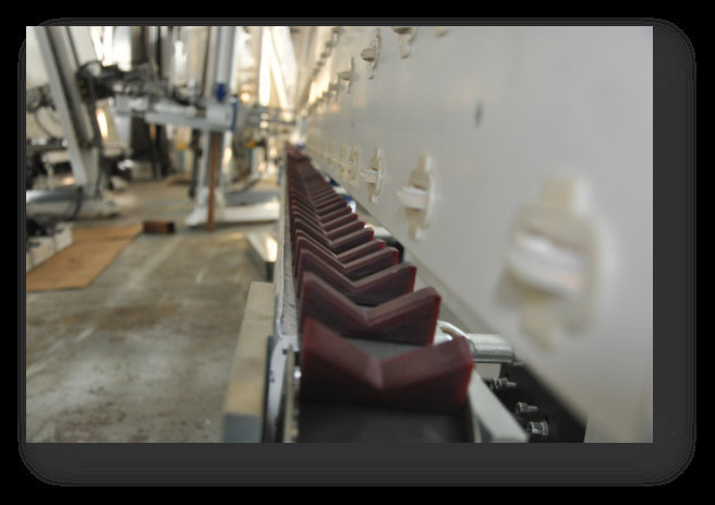 สายการผลิตฉนวนแก้วที่มีประสิทธิภาพสูงสำหรับการแปรรูปกระจกฉนวน