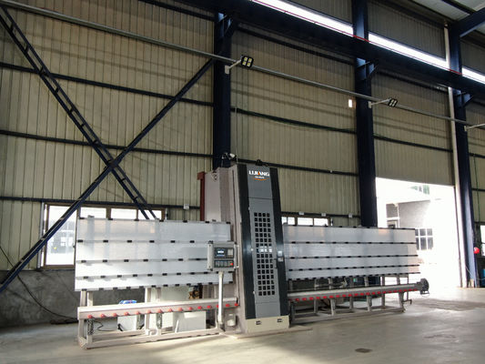 เครื่องเจาะและบดแบบตั้ง CNC